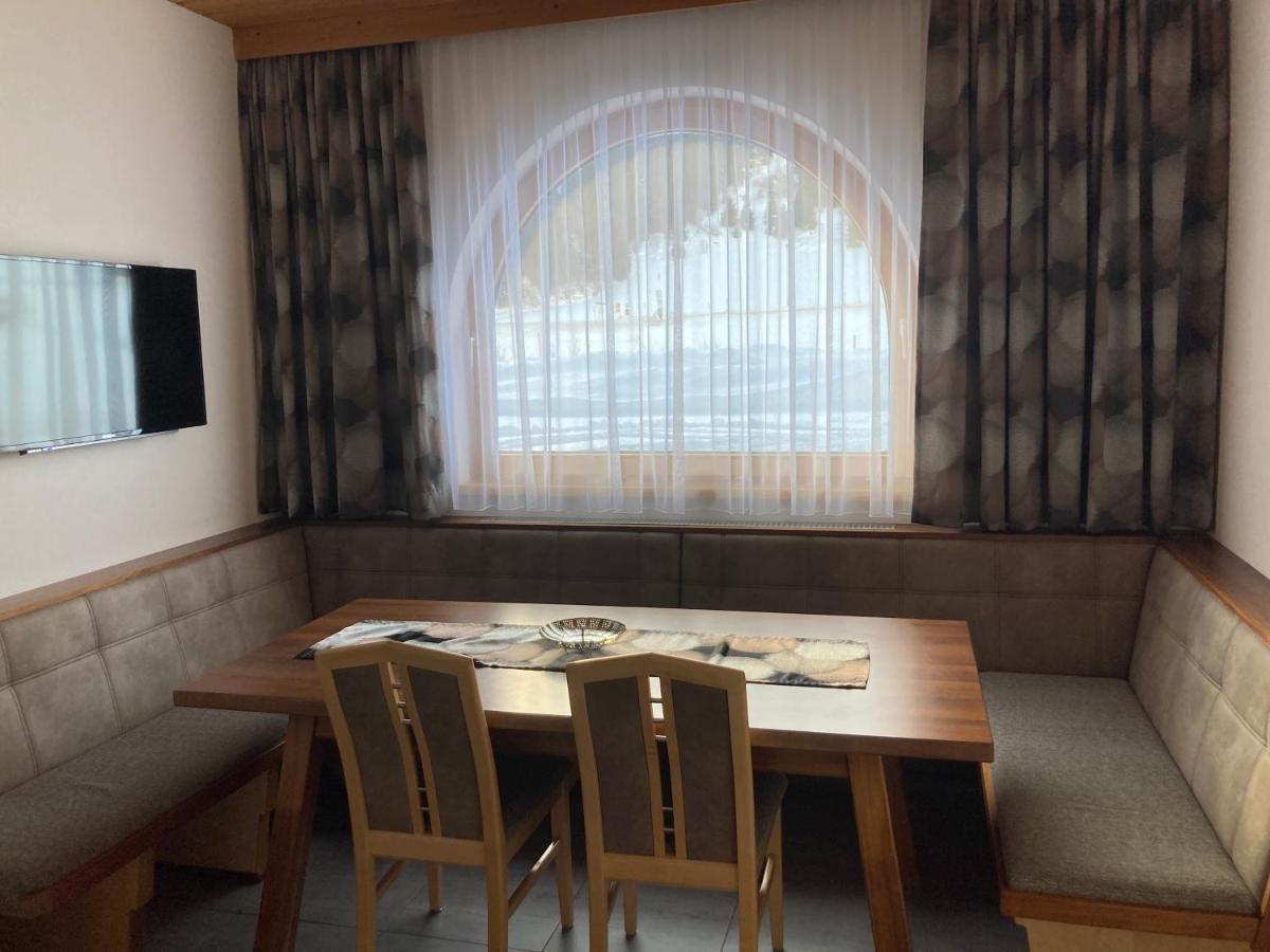 Garni Apart Wallamotta Silvretta Card Premium Betrieb Galtür Exterior foto