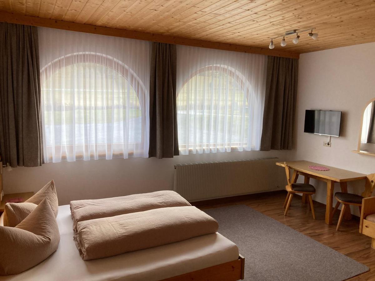 Garni Apart Wallamotta Silvretta Card Premium Betrieb Galtür Exterior foto